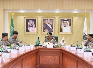 مدير الأمن العام يترأس الاجتماع الاول لقادة قوات امن العمرة